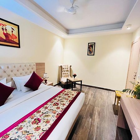 Hotel Banz Near Indira Gandhi Airport Delhi Ню Делхи Екстериор снимка
