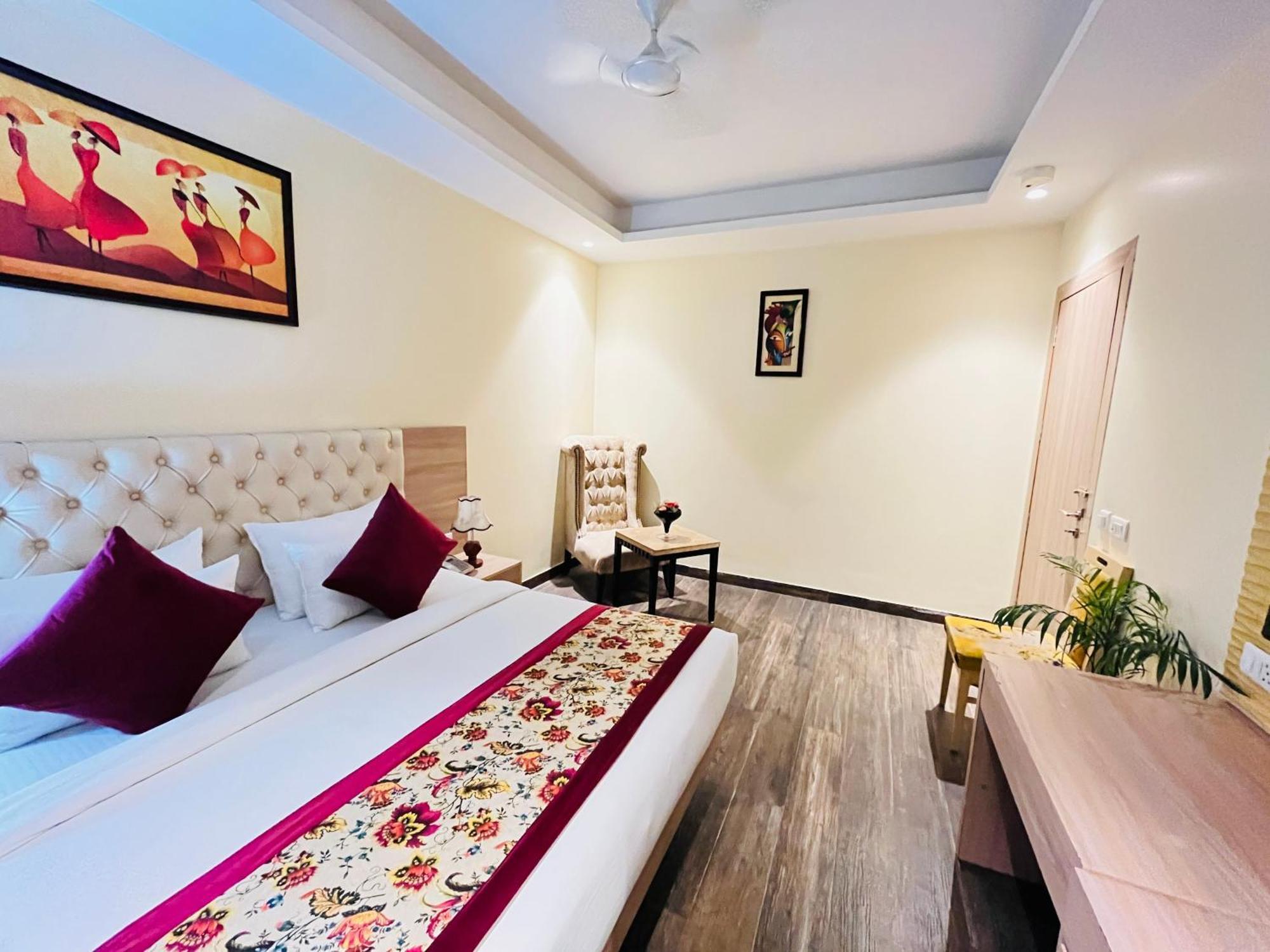 Hotel Banz Near Indira Gandhi Airport Delhi Ню Делхи Екстериор снимка