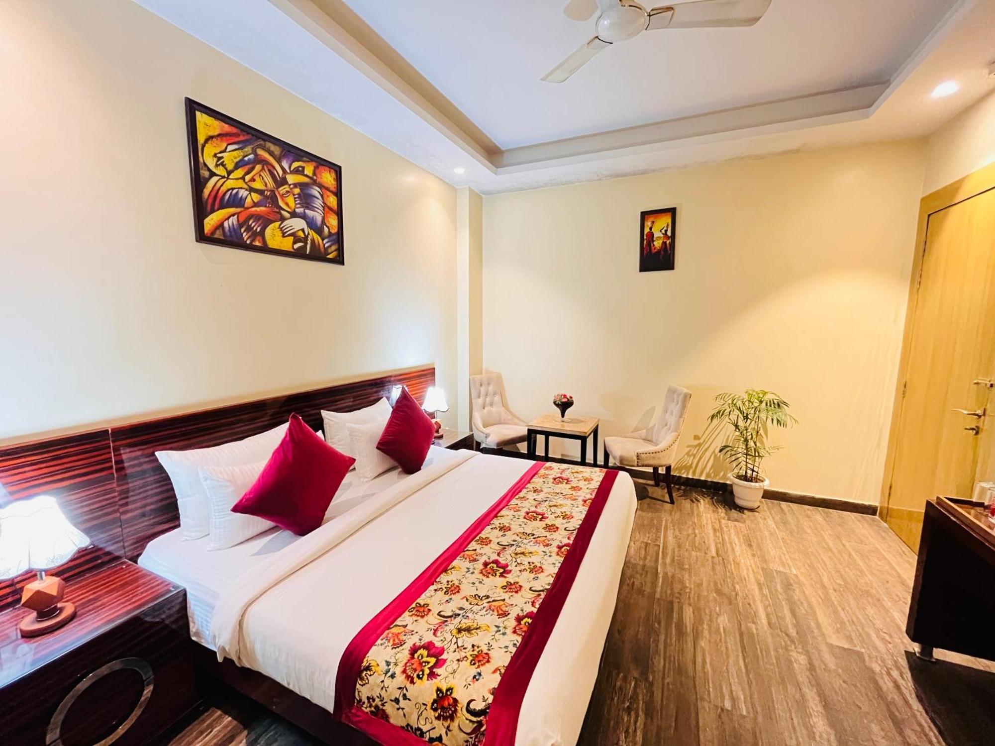 Hotel Banz Near Indira Gandhi Airport Delhi Ню Делхи Екстериор снимка