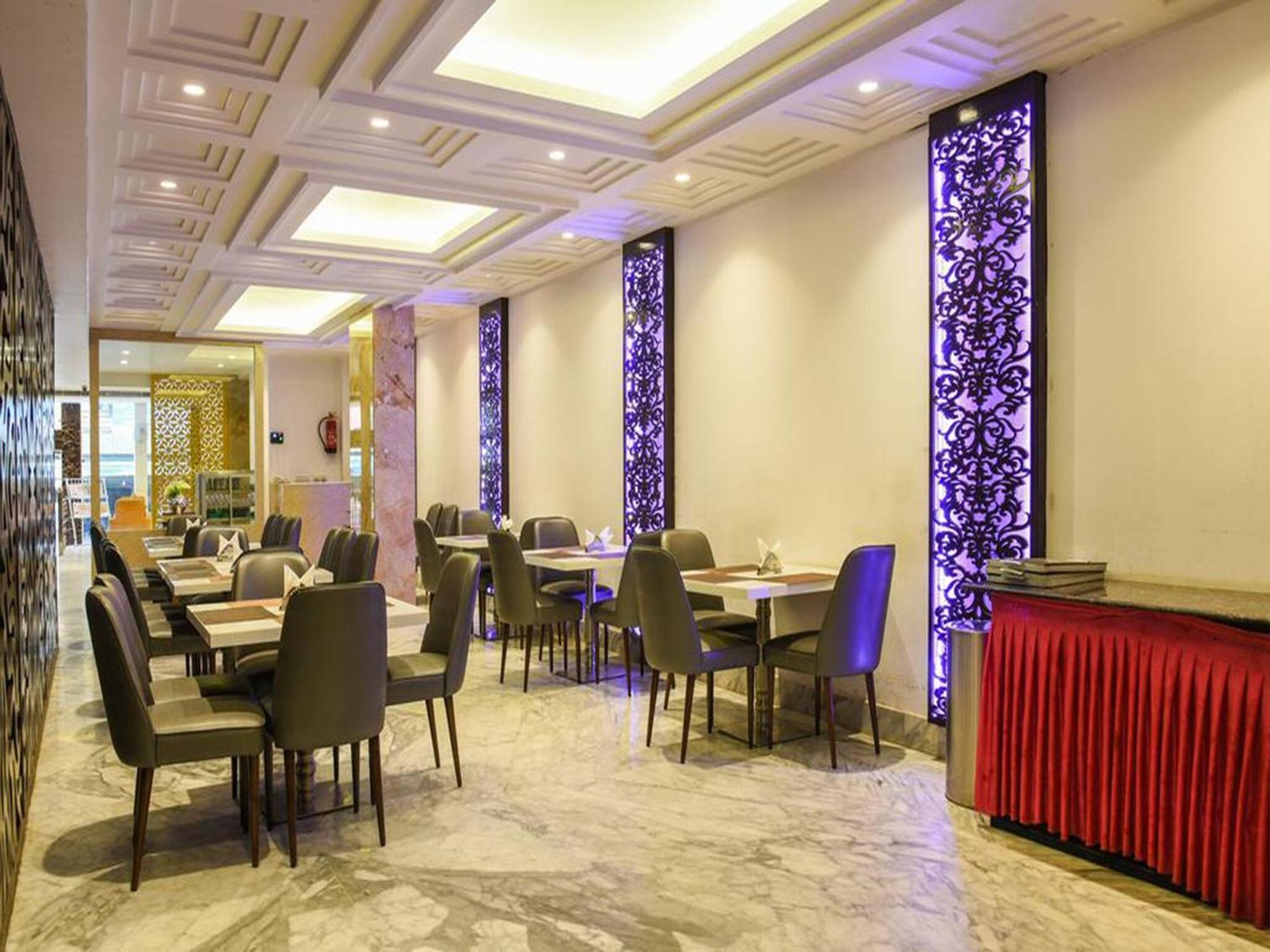 Hotel Banz Near Indira Gandhi Airport Delhi Ню Делхи Екстериор снимка