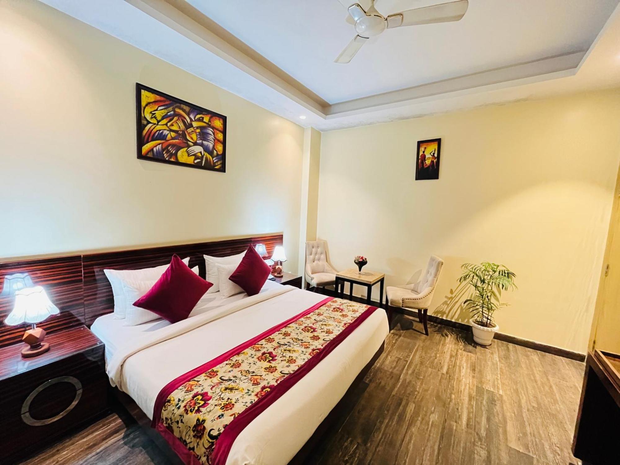 Hotel Banz Near Indira Gandhi Airport Delhi Ню Делхи Екстериор снимка